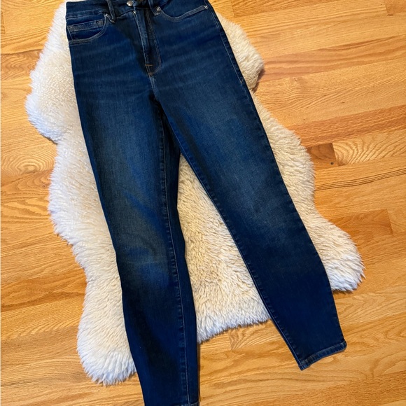 Good American Skinny Jeans - Picture 2 of 5